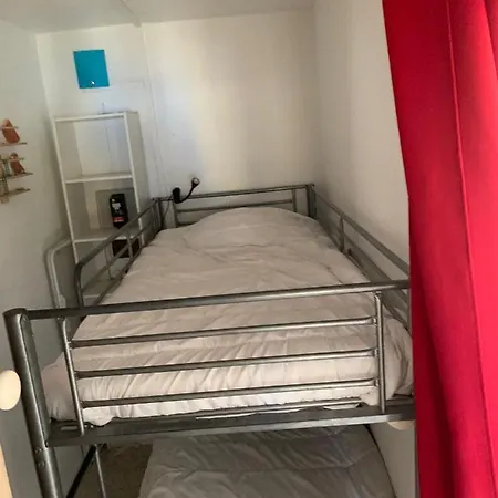 4p, 2minutes Plage, 28m2, 2chambres, Terrasse, Bas De Saint Pierre La Mer